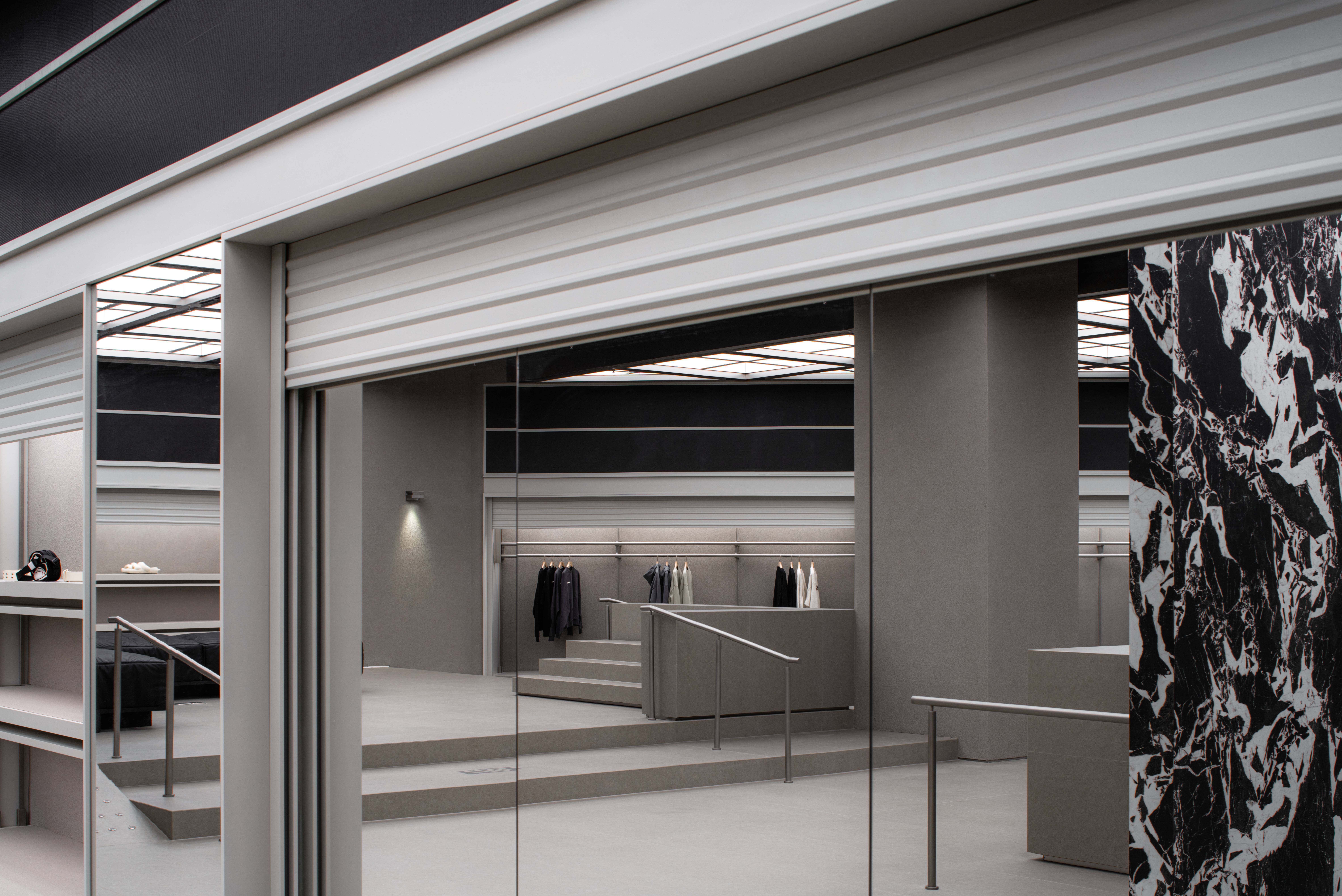 1807 CORP CONCEPT STORE